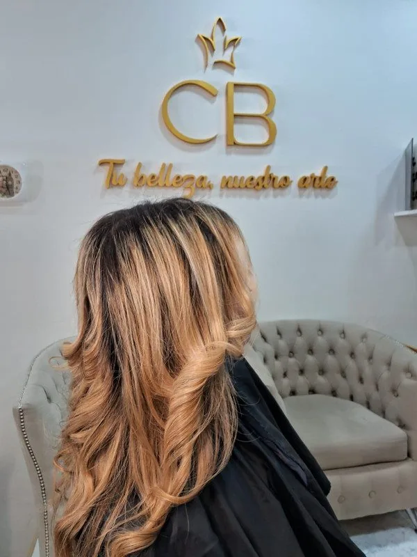 Mechas e iluminación en CB Stylo Belleza, Villa Crespo