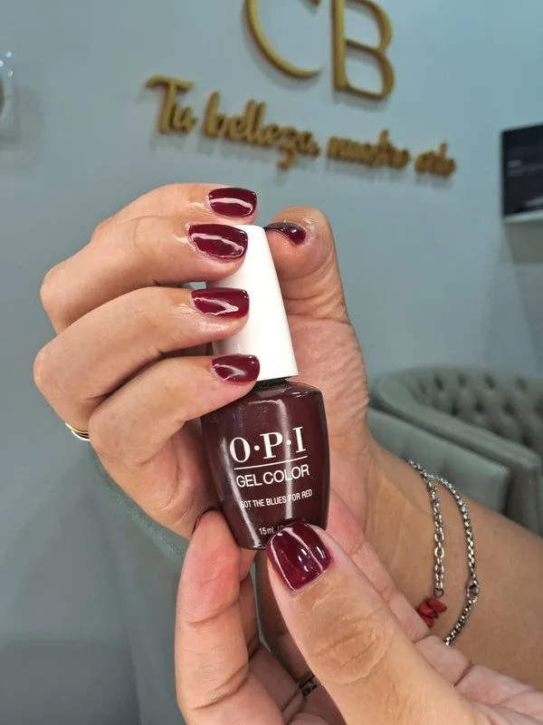 Esmaltado semipermanente OPI en CB Stylo Belleza, Villa Crespo